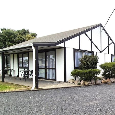 Magnolia Court Motel Opotiki Kültér fotó